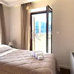 Komody Δελφοί