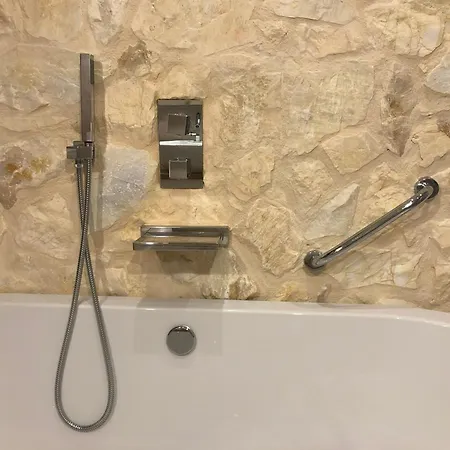 Komody Apartahotel